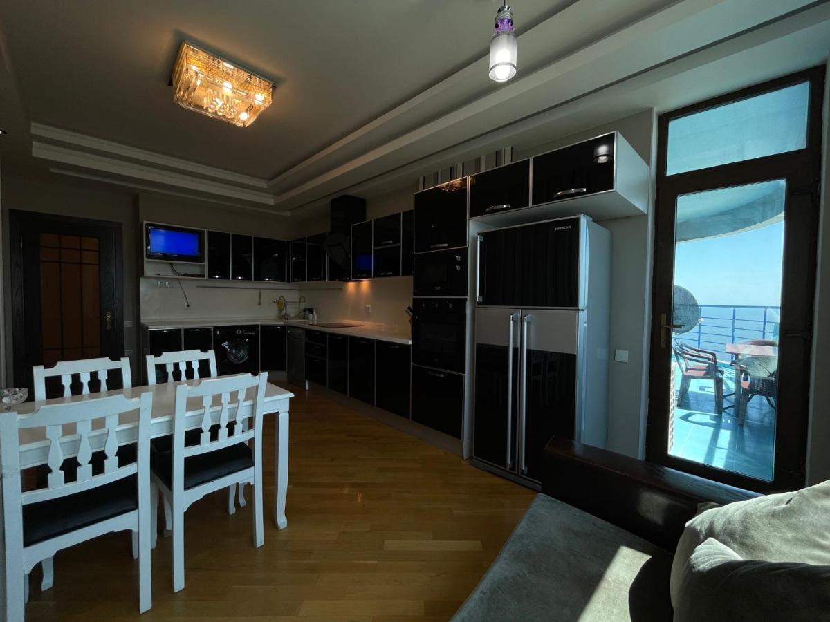 Megafun Apartment Baku Exterior photo